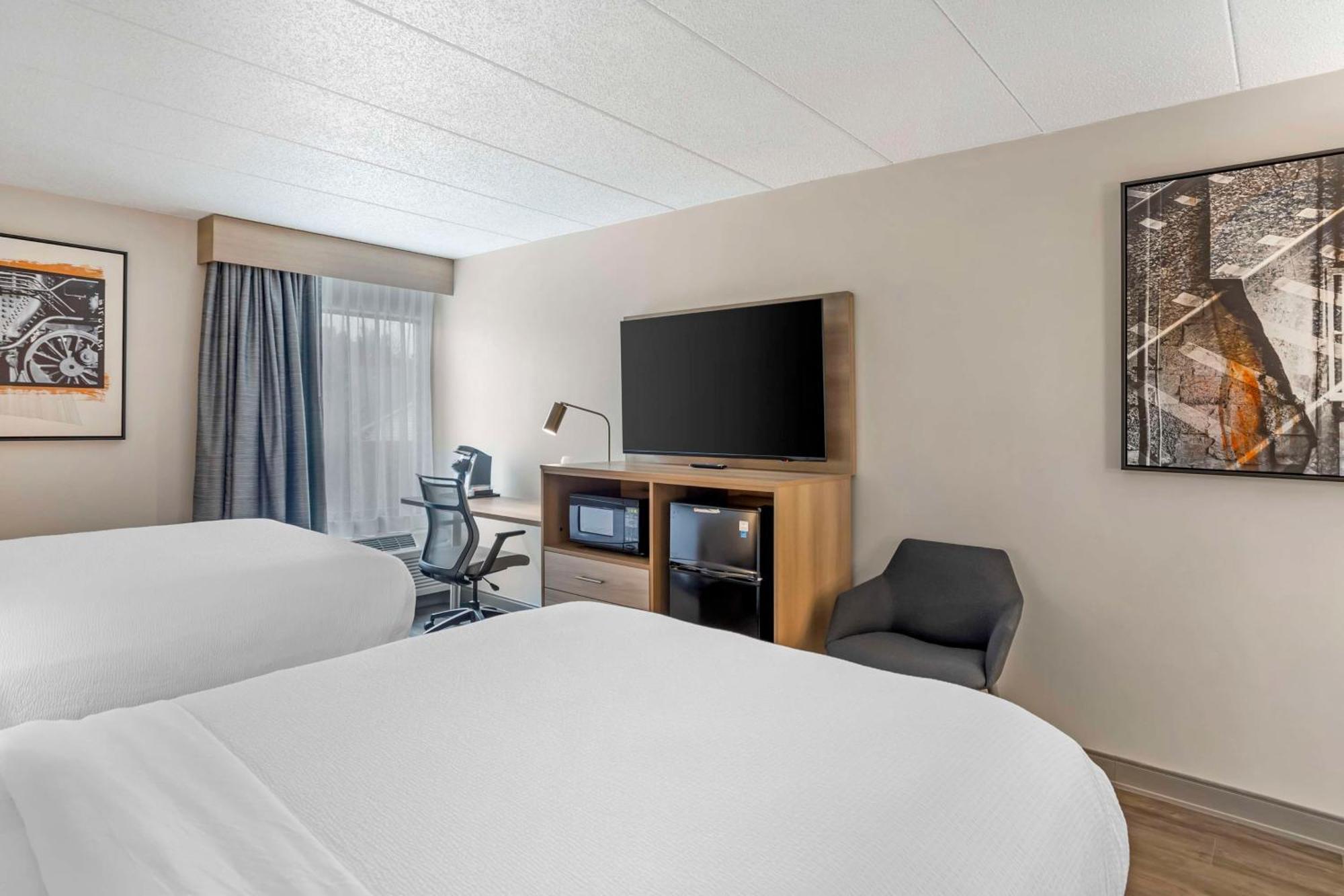 Best Western Plus Heritage Rail Inn & Suites York Buitenkant foto