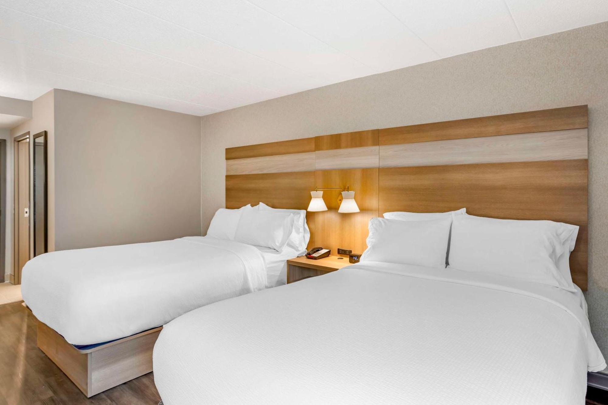 Best Western Plus Heritage Rail Inn & Suites York Buitenkant foto